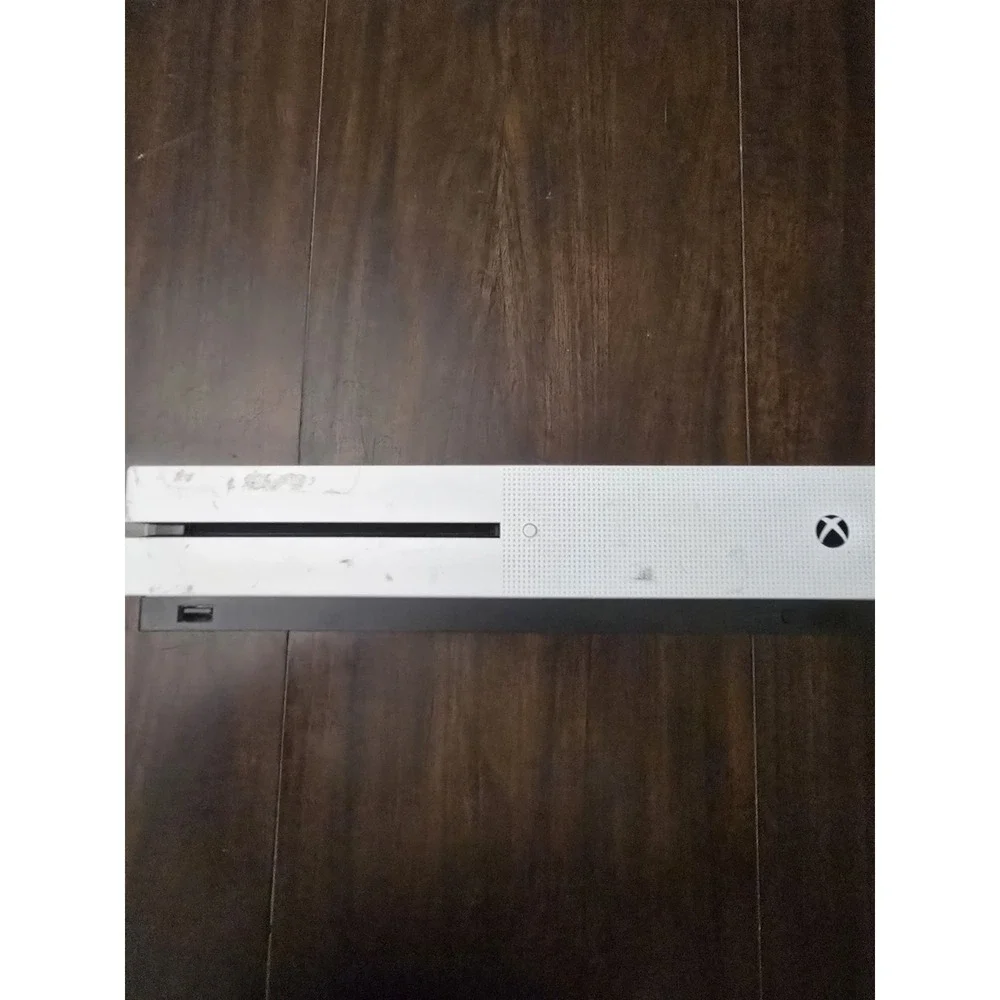 Xbox One S 1TB Console Bundle w/ Wireless Controller And 1 Game